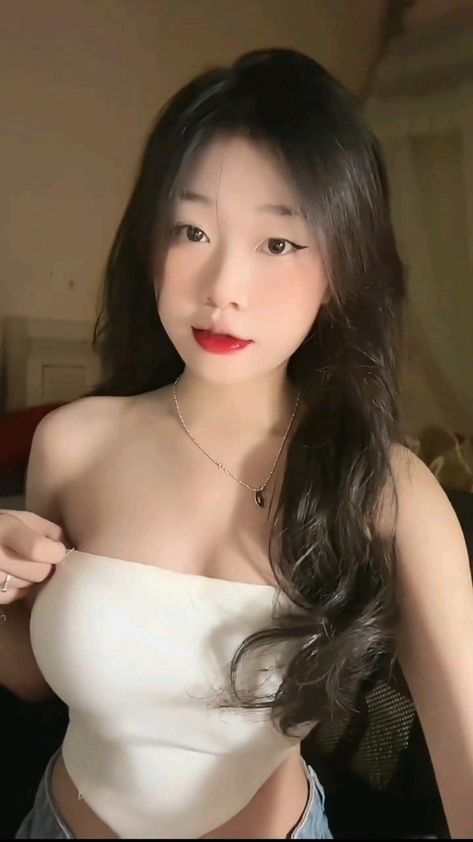 石原莉奈在线